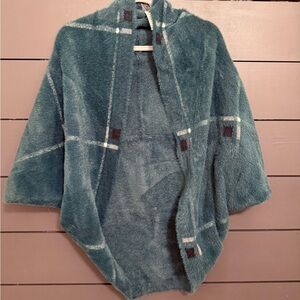 Lysse Teal Plaid Women's Shawl